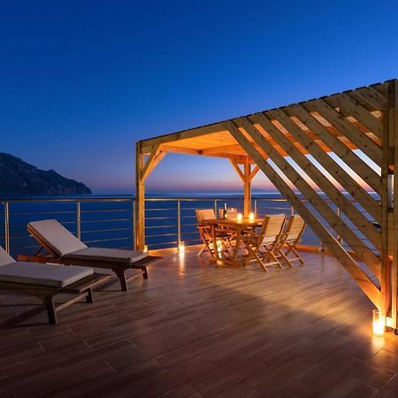 Villa Diafani, Anna Esterno foto